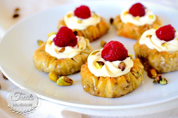 Raspberry Baklava - Treats Homemade